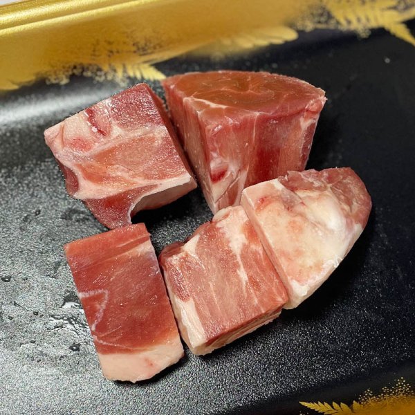 画像1: 煮込み料理用・ラム骨付きすね肉 (1)